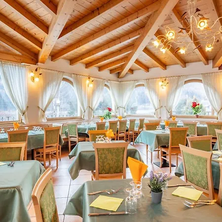 Hotel Monclassico Otel 3*